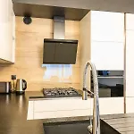 Apartment Fabulous In Heart Of *