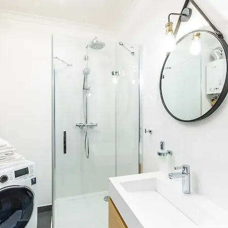 Fabulous In Heart Of Appartement